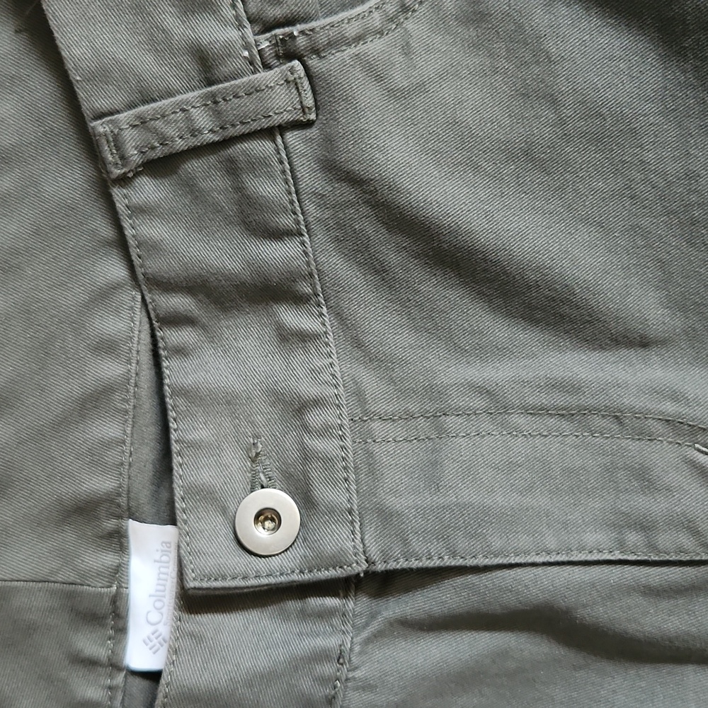 Columbia Women's Jeans in Olive Green - Picture 3 of 7